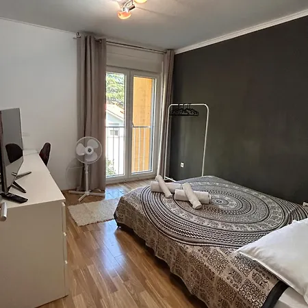 Trosoban Ugodan Apartman Za Savrsen Odmor U Blizini Plaze Daire Rijeka