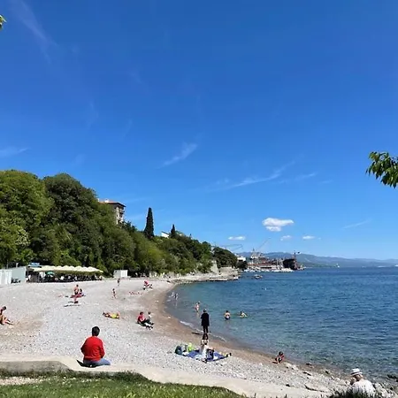 Trosoban Ugodan Apartman Za Savrsen Odmor U Blizini Plaze Rijeka